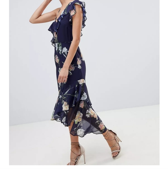 Hope and Ivy Floral Layered Shoulder Dress with Ruffle Asymmetric Hem - Picture 3 of 10